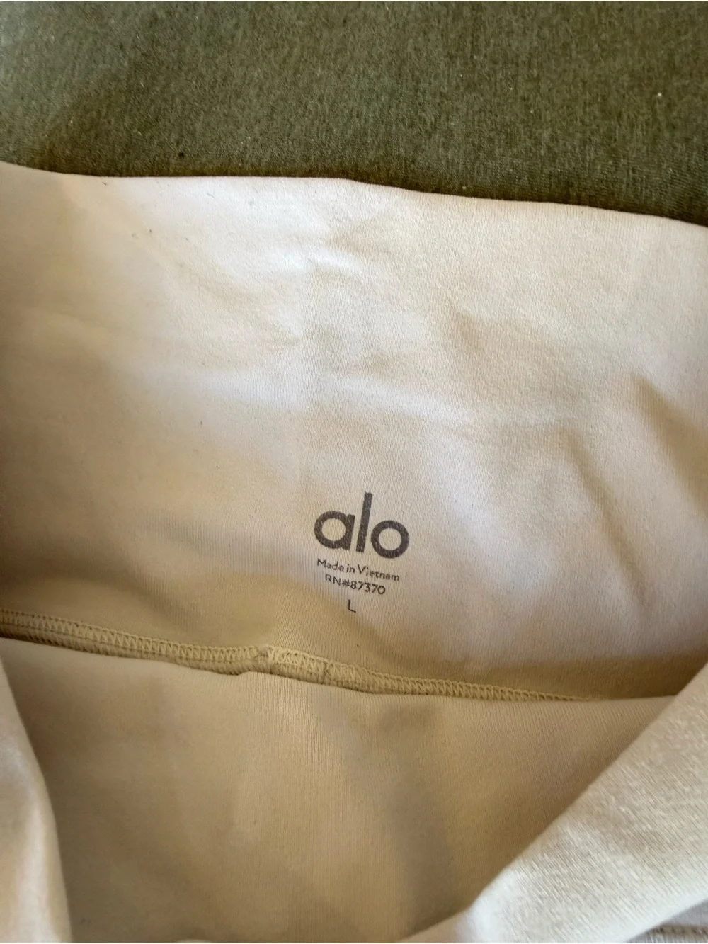 Alo Alosoft High-Waist 7/8 Highlight Legging